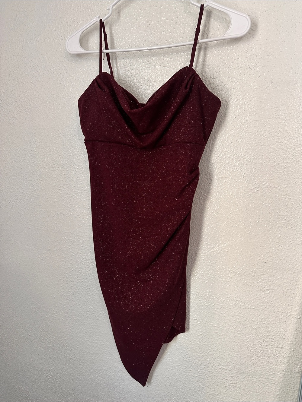 Women’s Small Maroon Burgundy Glitter Sparkly Homecoming Formal Tight Mini Dress